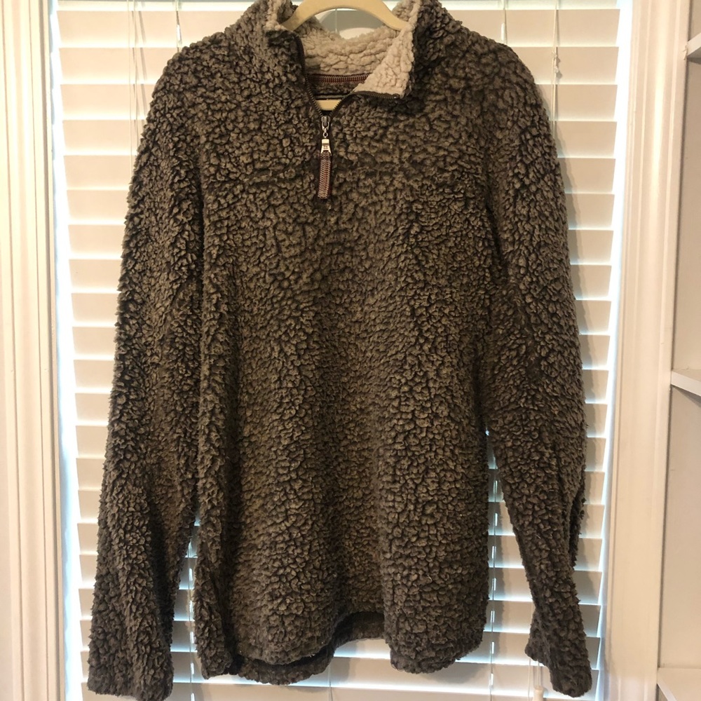 True Grit pull over